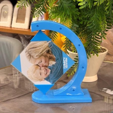 برواز الصور الدوار